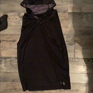 Under armour sleevless dri fit hoodie